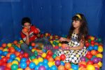 Ziyah Vastani, Darsheel Safary at Bumm Bumm Bole promotional event in R Mall, Ghatkopar on 7th May 2010 (19).JPG